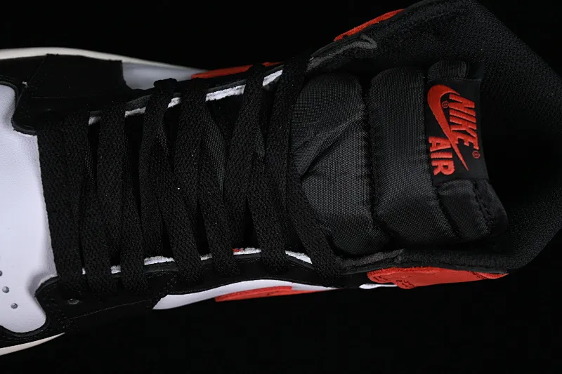 All Categories Air Jordan Jordan Series Basketball Shoes Air Jordan 1 High Air Jordan 1 Retro High OG Black and White Red Toe Six Crown Poker Basketball Shoes 555088-112